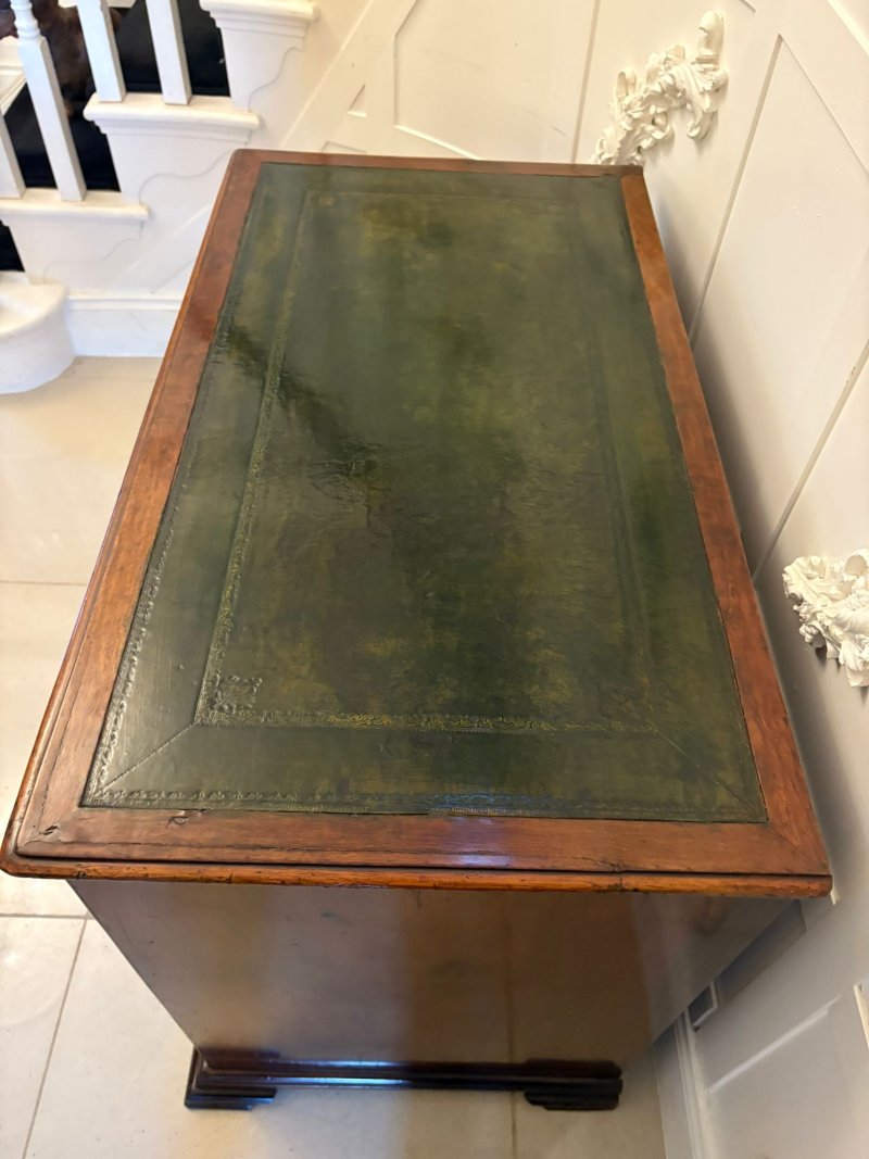 Antique George III Quality Mahogany Kneehole Desk